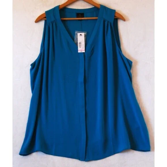NWT Worthington Women’s 1x V-neck Silky Flowy Sleeveless Polynesian Blue Blouse - Picture 3 of 8